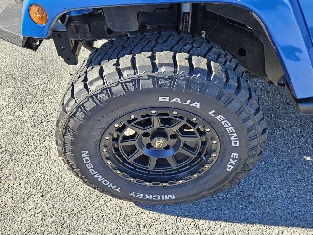 2015 Jeep Wrangler 4WD 2dr Sahara