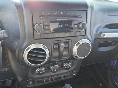 2015 Jeep Wrangler 4WD 2dr Sahara