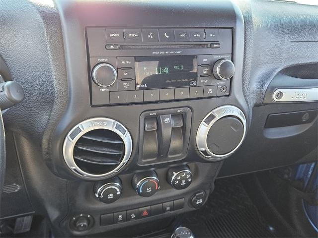 2015 Jeep Wrangler 4WD 2dr Sahara