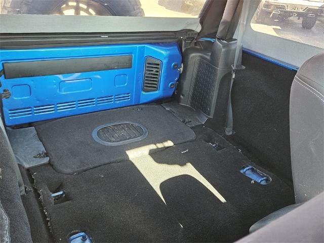 2015 Jeep Wrangler 4WD 2dr Sahara