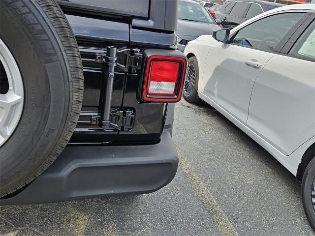 2020 Jeep Wrangler Sport S 4x4