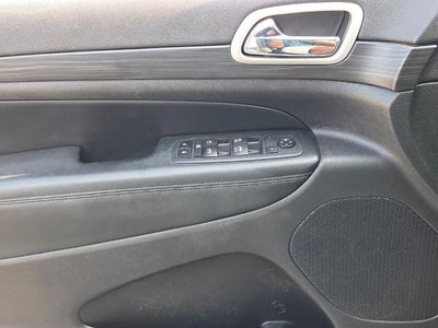 2020 Jeep Grand Cherokee Altitude 4x2