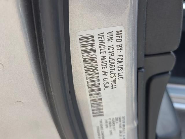 2020 Jeep Grand Cherokee Altitude 4x2
