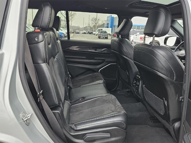 2022 Jeep Grand Cherokee L Altitude 4x4