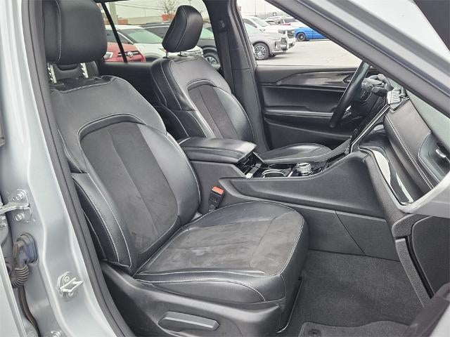 2022 Jeep Grand Cherokee L Altitude 4x4