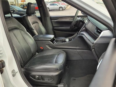 2023 Jeep Grand Cherokee L Overland 4x4