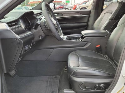 2023 Jeep Grand Cherokee L Overland 4x4