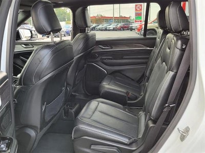 2023 Jeep Grand Cherokee L Overland 4x4