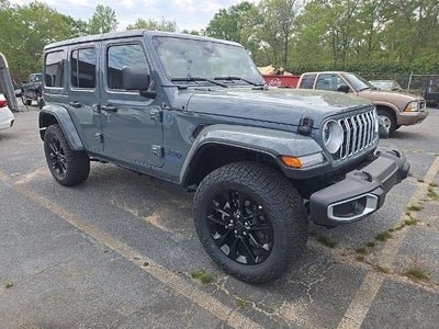 2025 Jeep Wrangler 4xe Sahara 4x4