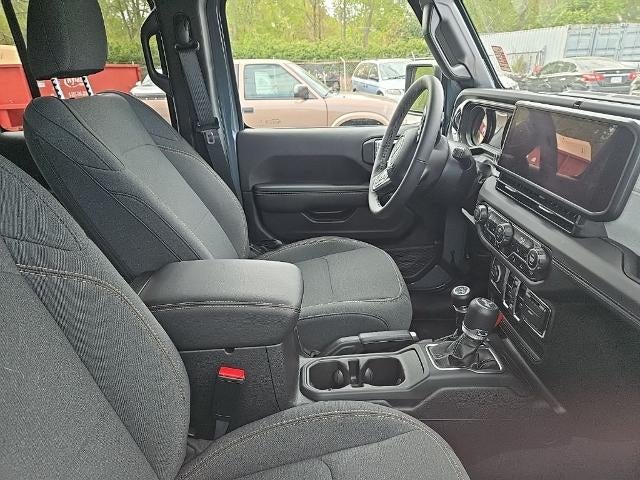 2025 Jeep Wrangler 4xe Sahara 4x4