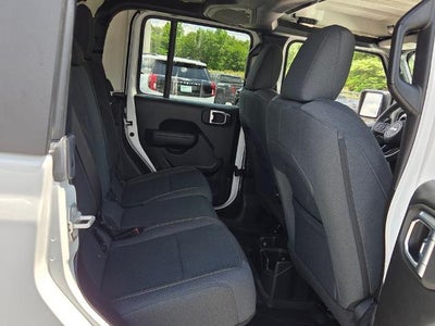 2024 Jeep Gladiator Willys 4x4