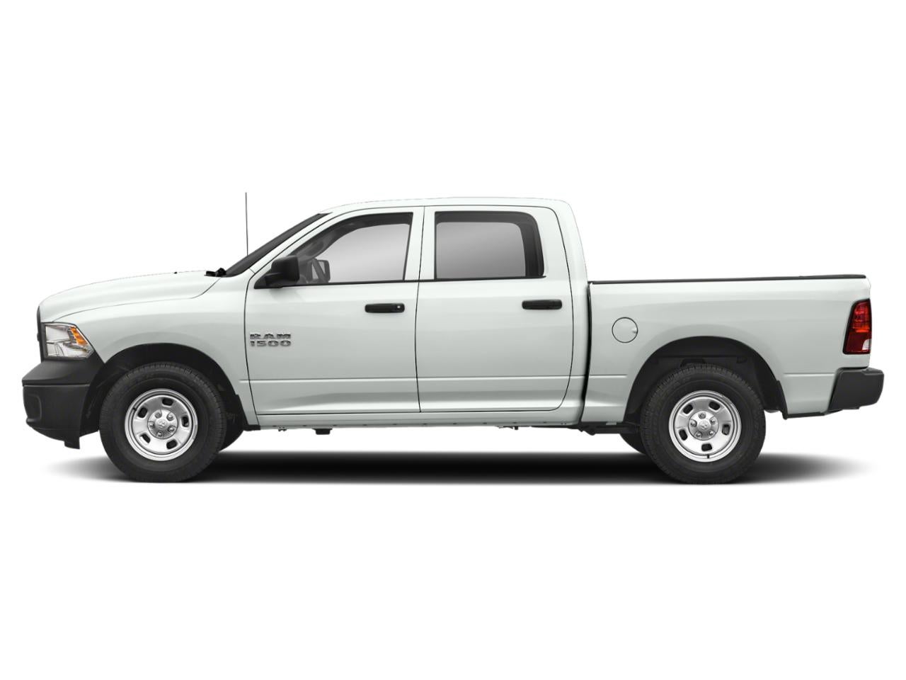 2015 RAM 1500 2WD Crew Cab 5.7 Ft Box Express