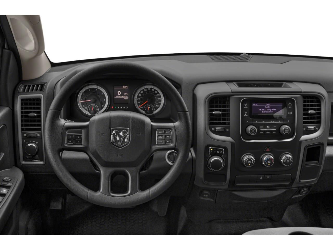 2019 RAM 1500 Classic Express 4x2 Crew Cab 5'7" Box