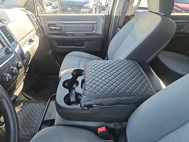 2022 RAM 1500 Classic SLT 4x2 Crew Cab 5'7" Box