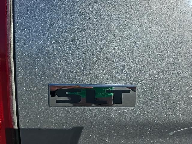 2022 RAM 1500 Classic SLT 4x2 Crew Cab 5'7" Box