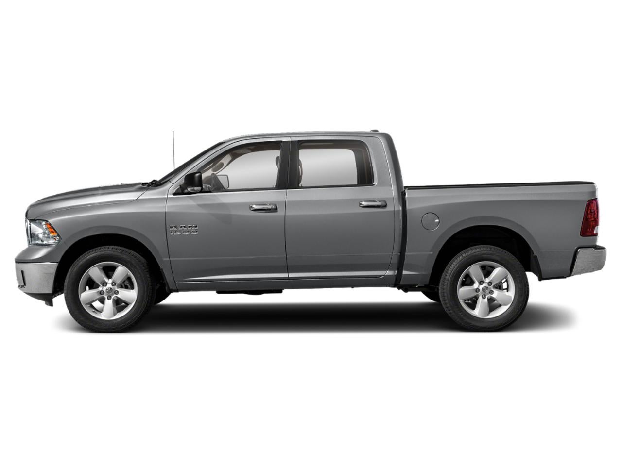 2022 RAM 1500 Classic SLT 4x2 Crew Cab 5'7" Box