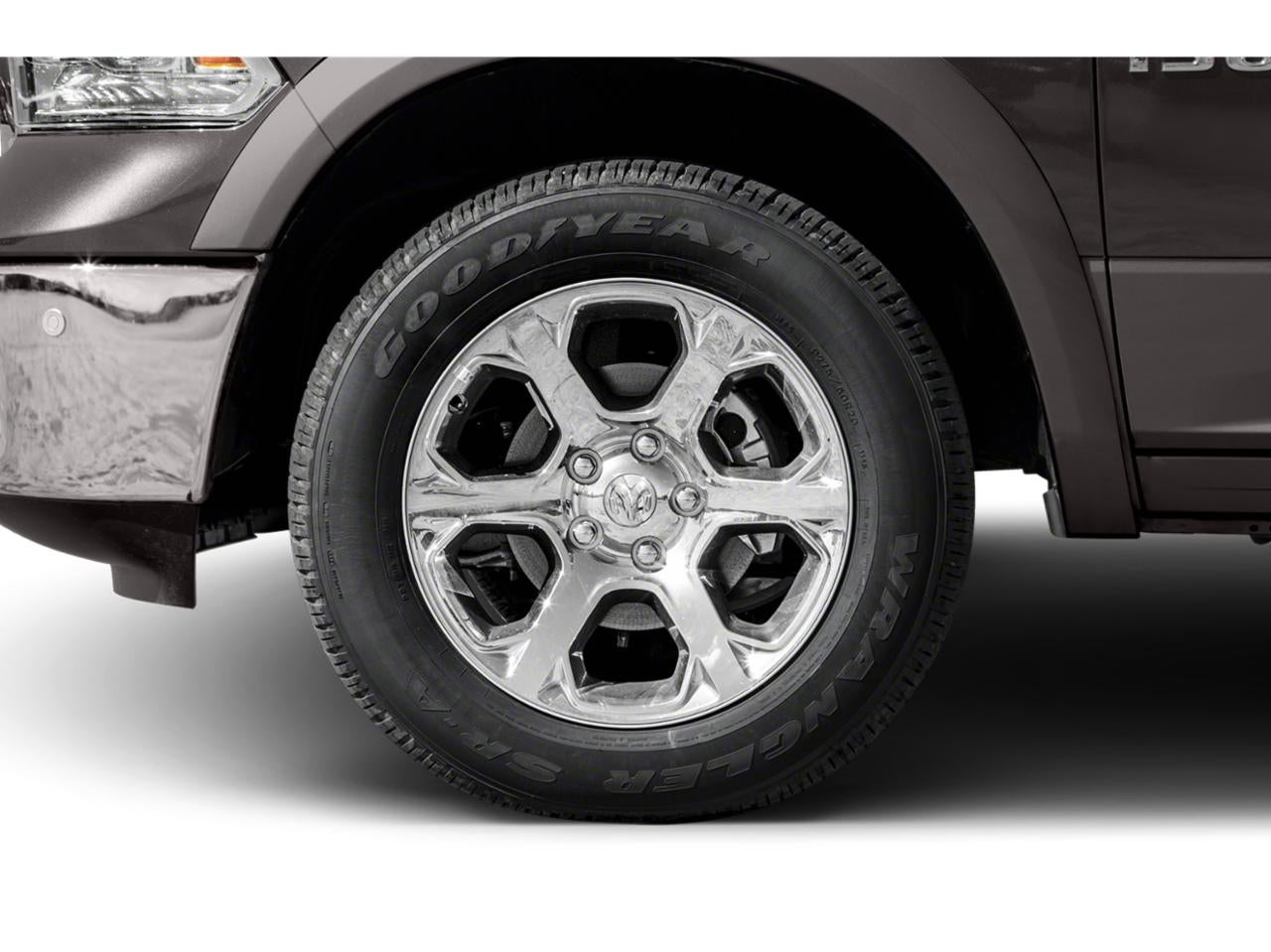 2015 RAM 1500 4WD Crew Cab 6.4 Ft Box Laramie