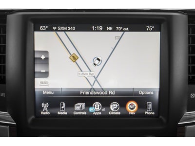 2015 RAM 1500 4WD Crew Cab 6.4 Ft Box Laramie