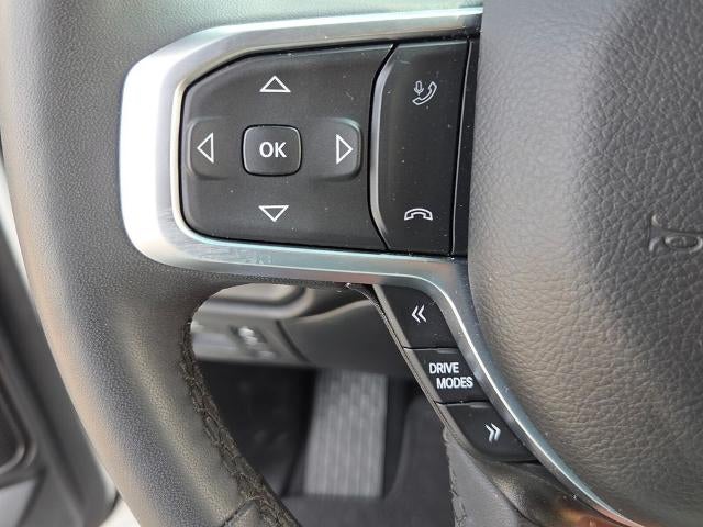 2025 RAM 1500 Big Horn 4x4 Crew Cab 5'7" Box