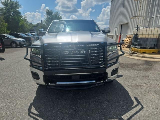 2025 RAM 1500 Laramie 4x4 Crew Cab 5'7" Box