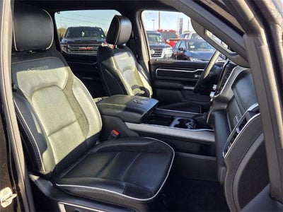 2025 RAM 1500 Laramie 4x4 Crew Cab 5'7" Box