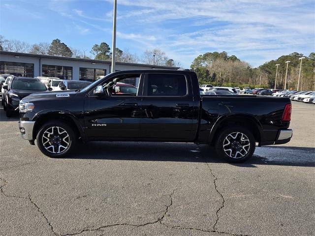 2025 RAM 1500 Laramie 4x4 Crew Cab 5'7" Box