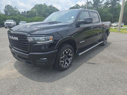 2025 RAM 1500 Laramie 4x4 Crew Cab 5'7" Box