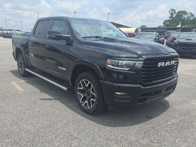 2025 RAM 1500 Laramie 4x4 Crew Cab 5'7" Box