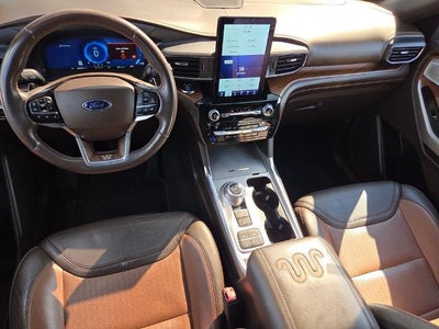 2021 Ford Explorer King Ranch RWD