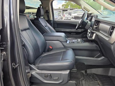 2024 Ford Expedition Max XLT 4x2