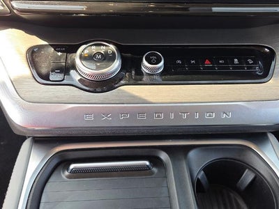 2025 Ford Expedition Max Platinum 4x4