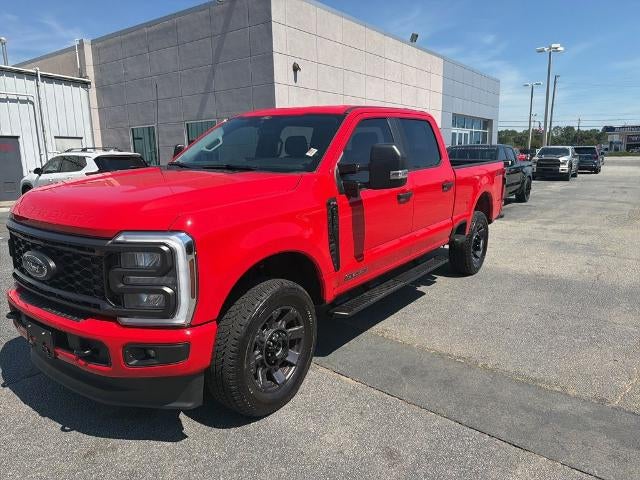 2025 Ford Super Duty F-250 SRW XL 4WD Crew Cab 6.75' Box
