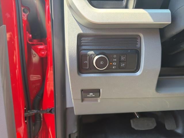 2025 Ford Super Duty F-250 SRW XL 4WD Crew Cab 6.75' Box