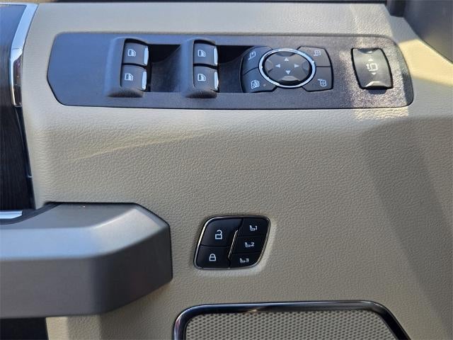 2021 Ford Super Duty F-250 SRW LARIAT 4WD Crew Cab 6.75' Box