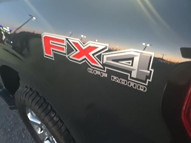 2021 Ford F-150 LARIAT 4WD SuperCrew 5.5' Box