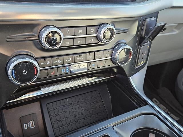 2023 Ford F-150 LARIAT 4WD SuperCrew 5.5' Box