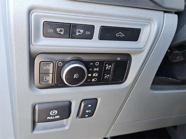 2023 Ford F-150 LARIAT 4WD SuperCrew 5.5' Box