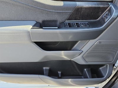 2023 Ford F-150 LARIAT 4WD SuperCrew 5.5' Box