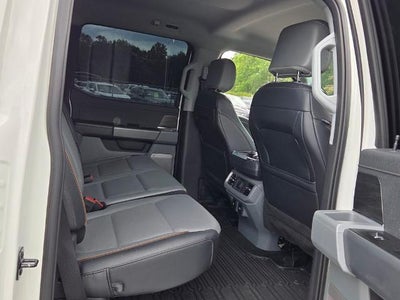 2024 Ford F-150 LARIAT 4WD SuperCrew 5.5' Box