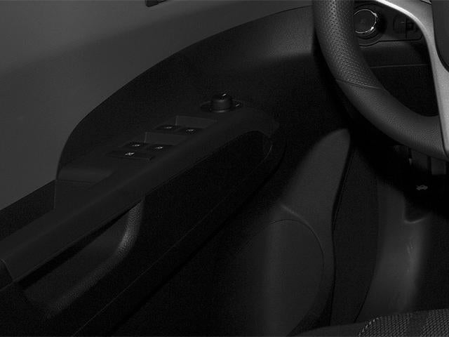 2013 Chevrolet Sonic Sedan LT Manual