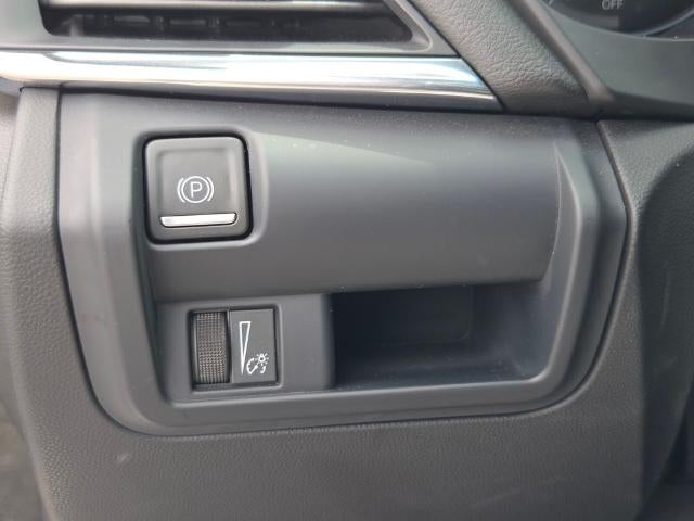 2024 Cadillac CT4 4dr Sdn Luxury