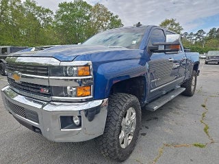 2017 Chevrolet Silverado 2500 HD Crew Cab Standard Box 4-Wheel Drive LTZ