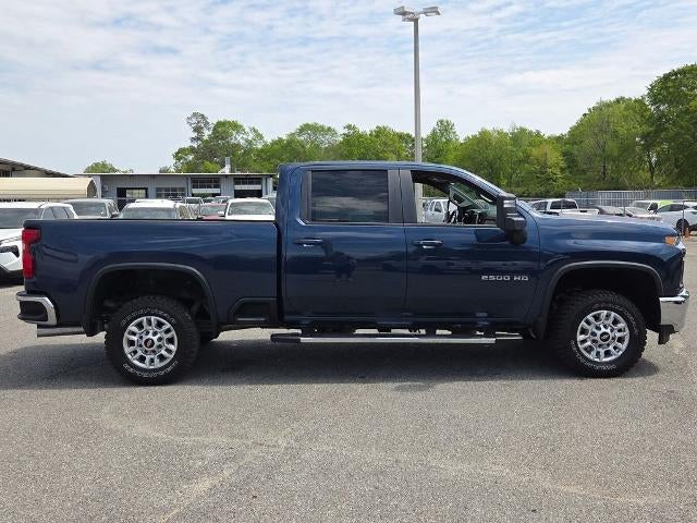 2022 Chevrolet Silverado 2500 HD Crew Cab Standard Box 4-Wheel Drive LT