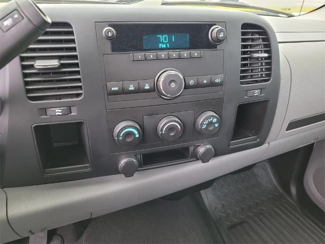 2007 Chevrolet Silverado 1500 2WD Regular Cab Standard Box Work Truck