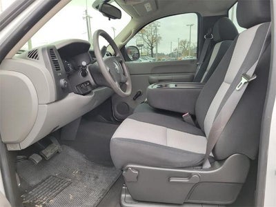 2007 Chevrolet Silverado 1500 2WD Regular Cab Standard Box Work Truck
