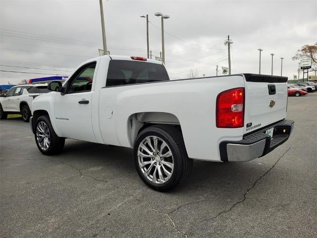 2007 Chevrolet Silverado 1500 2WD Regular Cab Standard Box Work Truck