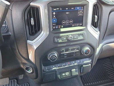 2025 Chevrolet Silverado 1500 Crew Cab Short Box 2-Wheel Drive Custom