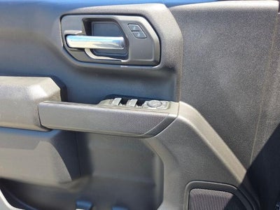 2025 Chevrolet Silverado 1500 Crew Cab Short Box 2-Wheel Drive Custom