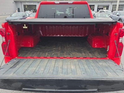 2022 Chevrolet Silverado 1500 Crew Cab Short Box 4-Wheel Drive Custom