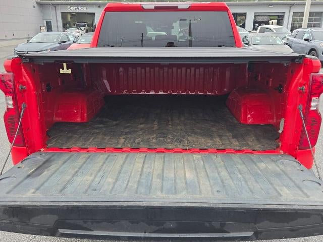 2022 Chevrolet Silverado 1500 Crew Cab Short Box 4-Wheel Drive Custom